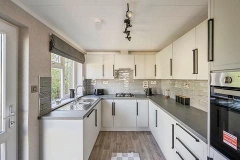 2 bedroom lodge for sale, Sandtoft Road, Belton, Doncaster