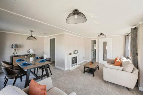 2 bedroom lodge for sale, Sandtoft Road, Belton, Doncaster