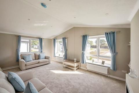 2 bedroom lodge for sale, Sandtoft Road, Belton, Doncaster