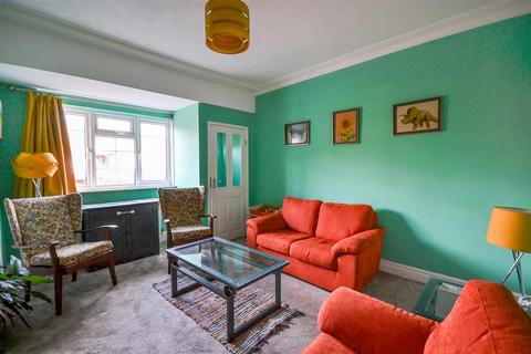 3 bedroom semi-detached house for sale, Eastwood Road, Radcliffe-On-Trent, Nottingham