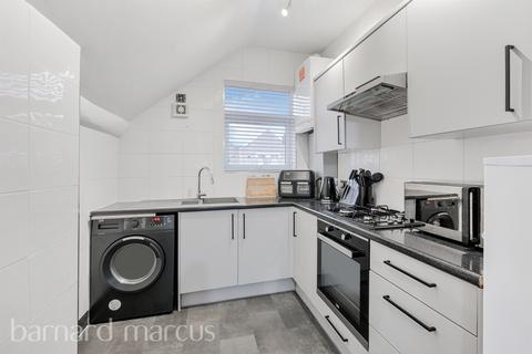 1 bedroom flat for sale, London Road, London