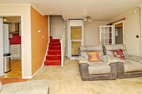 undefined, Pheasant Close, Tring