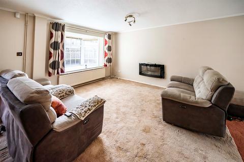 3 bedroom detached house for sale, Pheasant Close, Tring
