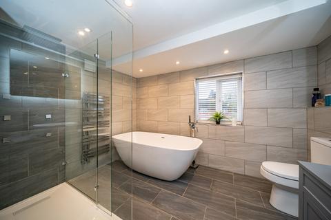 undefined, Weston Road, Aston Clinton, Aylesbury
