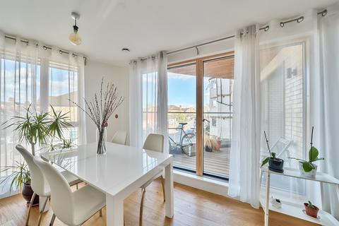 1 bedroom flat for sale, Cavendish Road, London