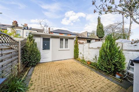 4 bedroom terraced house for sale, Thackeray Avenue, London