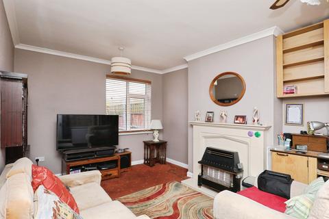 3 bedroom end of terrace house for sale, The Avenues, Norwich
