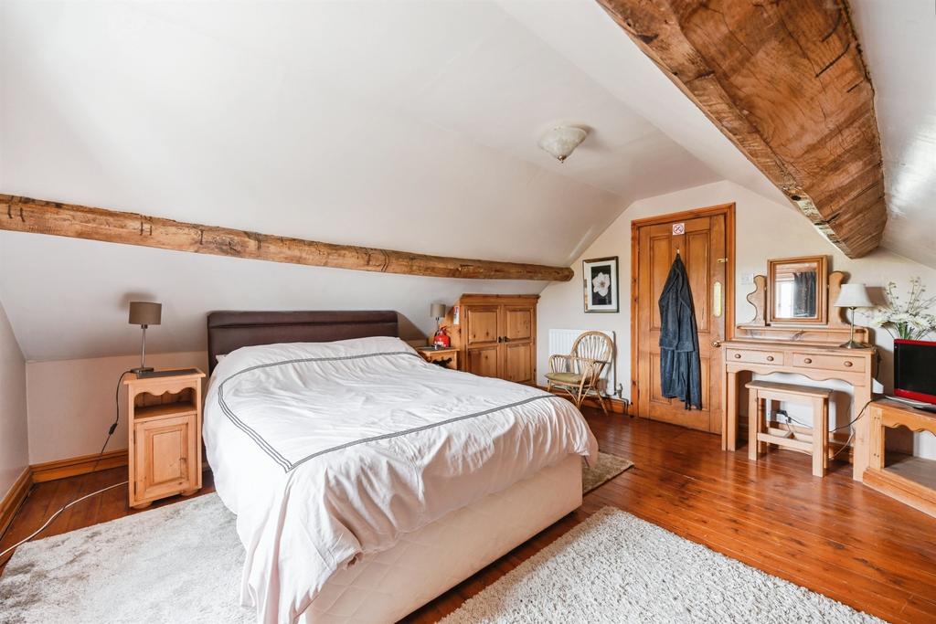 Bedroom: