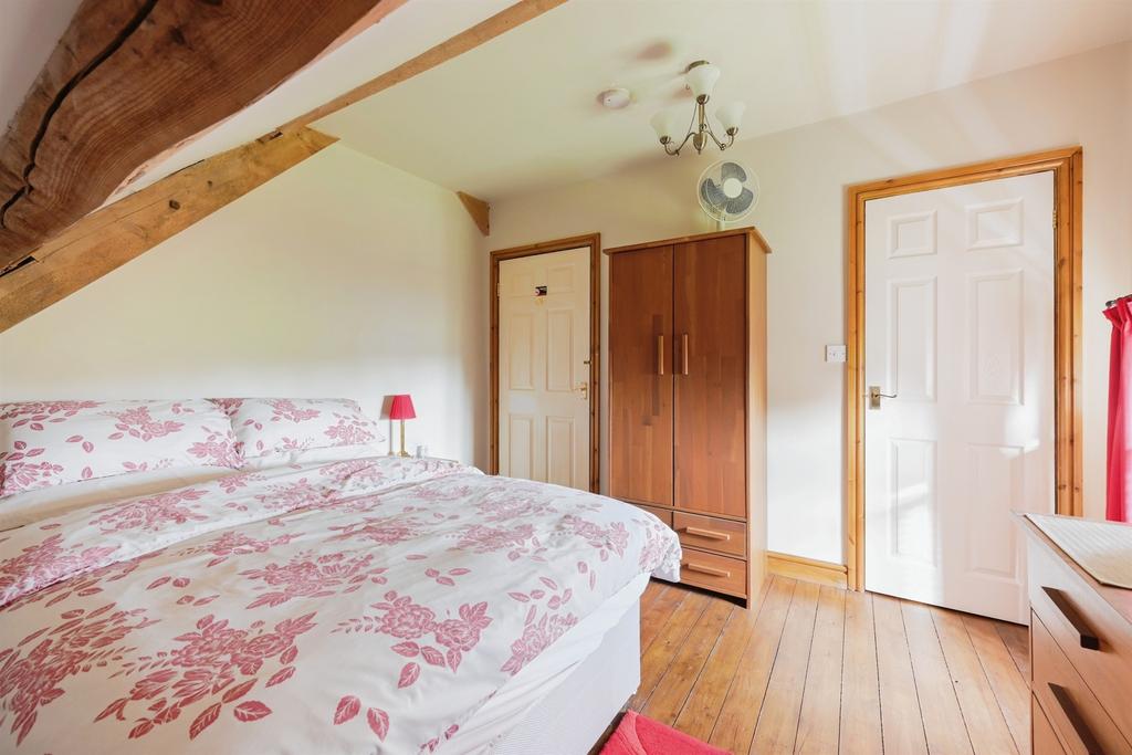 Bedroom: