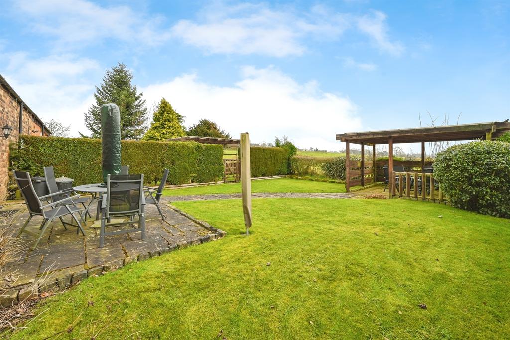 Rear Garden: