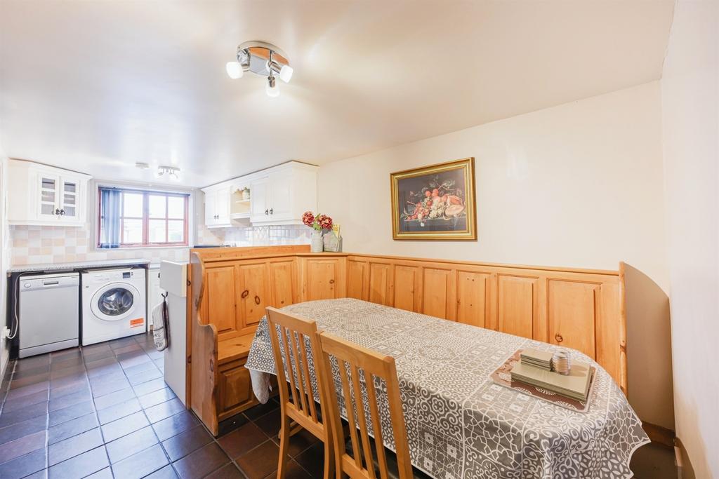 Kitchen Diner: