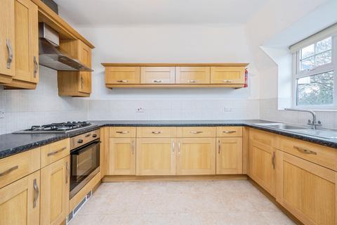 undefined, Roebuck Close, Uttoxeter