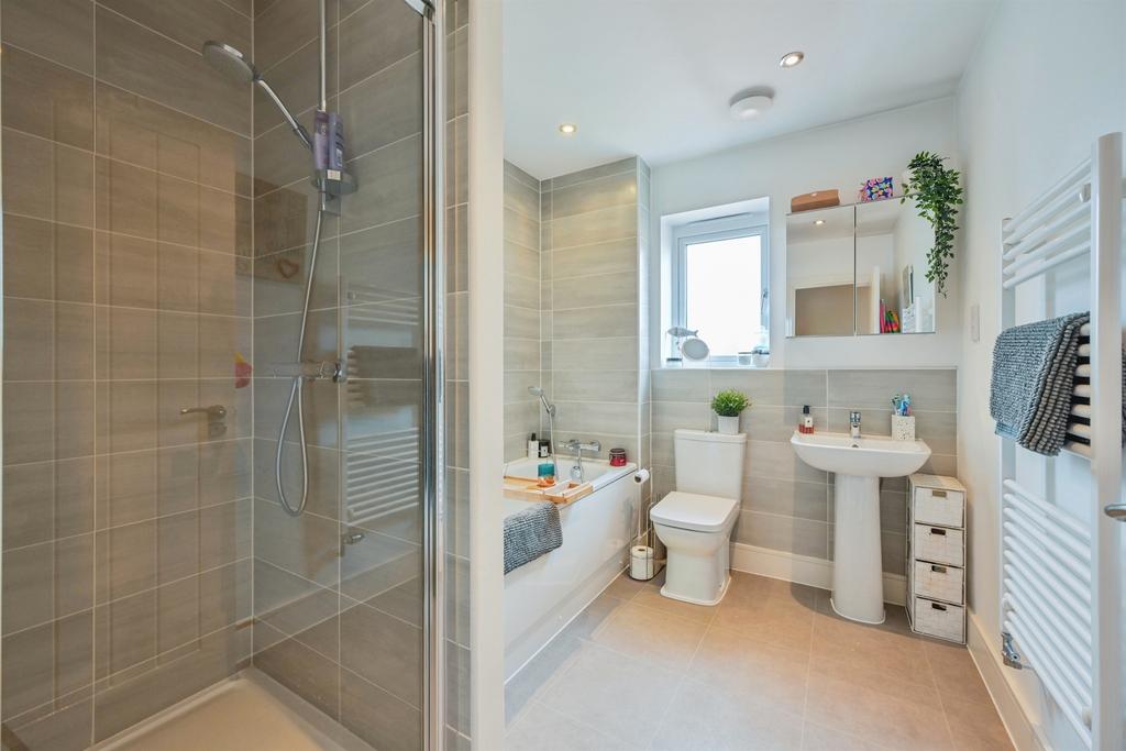 Family Bathroom: