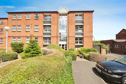 2 bedroom flat for sale, Lower High Street, Watford