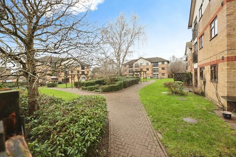 undefined, Chenies Way, Watford