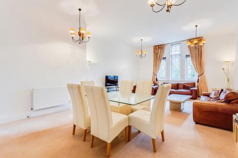 undefined, Walton Lane, WAKEFIELD