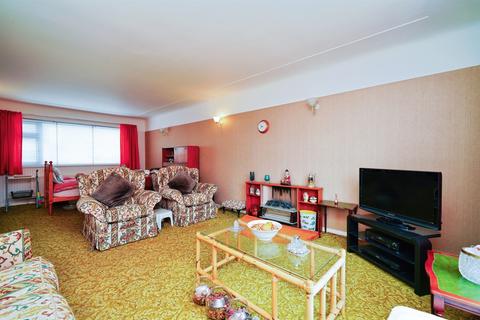 undefined, Kinross Road, Wallasey