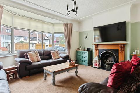 4 bedroom semi-detached house for sale, Broadway Avenue, Wallasey