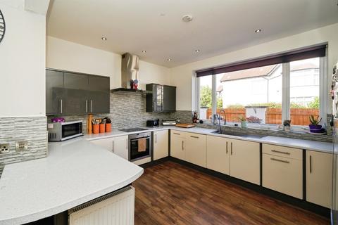 4 bedroom semi-detached house for sale, Broadway Avenue, Wallasey