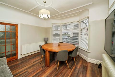 4 bedroom semi-detached house for sale, Daresbury Road, Wallasey