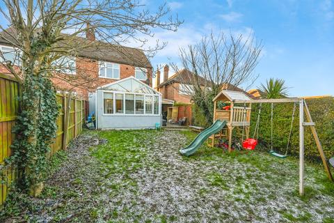 3 bedroom semi-detached house for sale, Thomas Avenue, Radcliffe-On-Trent, Nottingham