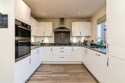 4 bedroom detached house for sale, Cabourn Drive, Bingham, Nottingham