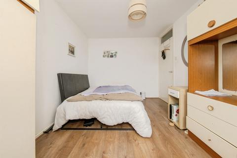 3 bedroom end of terrace house for sale, Rodney Court, Woodbridge