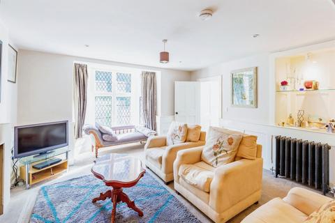 3 bedroom detached house for sale, Castle Road, Wellingborough