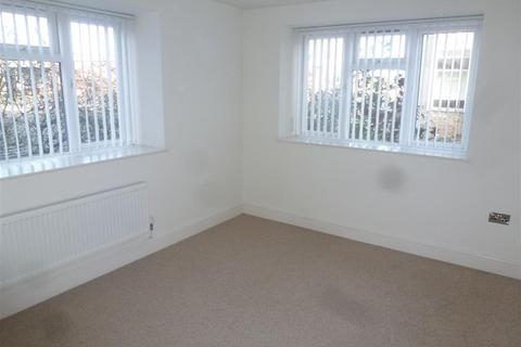 2 bedroom flat for sale, Midland Road, Wellingborough