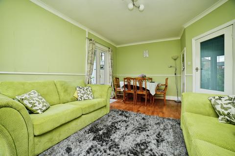 undefined, Kingtree Avenue, COTTINGHAM