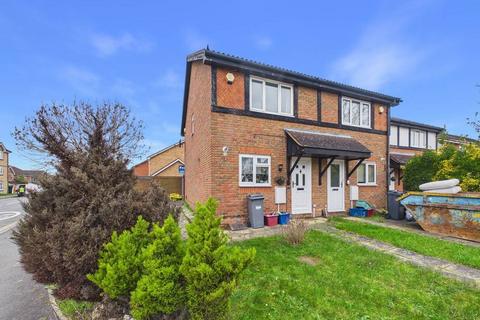 2 bedroom end of terrace house for sale, Trevithick Close, Feltham, TW14