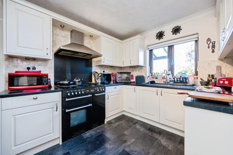 undefined, Wheelwrights, Weston Turville, Aylesbury