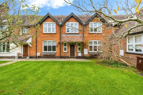 4 bedroom character property for sale, Bridle Manor, Halton, Aylesbury