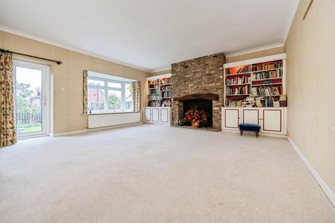 4 bedroom character property for sale, Bridle Manor, Halton, Aylesbury