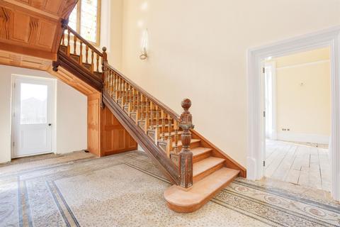 undefined, Priorygate Court, Castle Cary