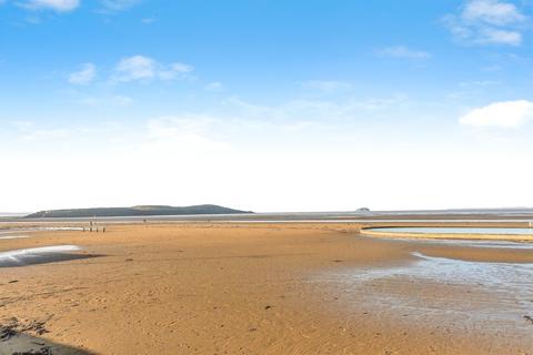 1 bedroom apartment for sale, Beach Road, Weston-Super-Mare