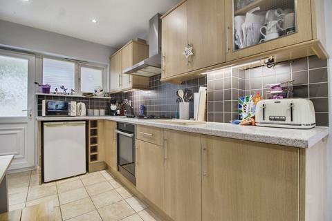 3 bedroom terraced house for sale, Carve Ley, Welwyn Garden City