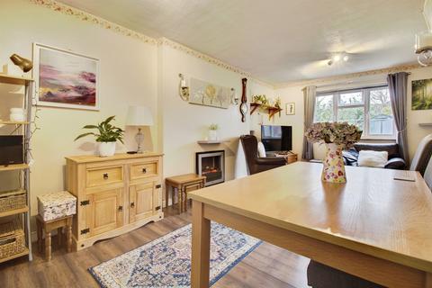 3 bedroom terraced house for sale, Autumn Grove, WELWYN GARDEN CITY