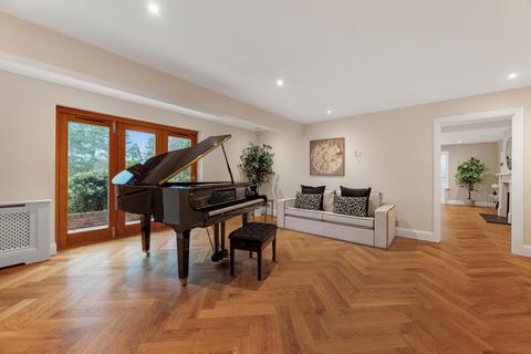 undefined, Henley Road Hurley Maidenhead, Berkshire, SL6 5LH