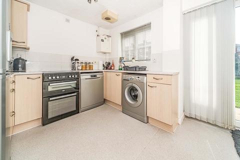 2 bedroom end of terrace house for sale, Richards Street, Hatfield