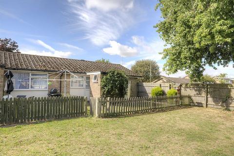 1 bedroom semi-detached bungalow for sale, Wilford Furlong, Willingham, Cambridge