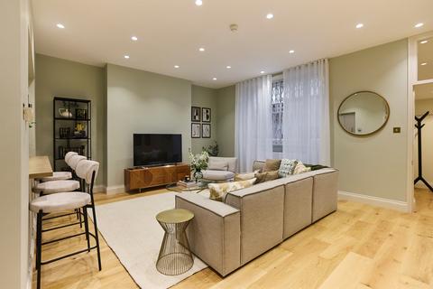 3 bedroom flat for sale, Kensington Gardens Square, London