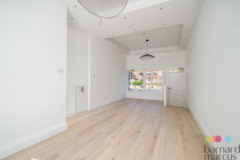 Shepherds Bush Road, London, W6