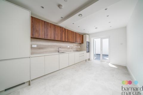 undefined, Shepherds Bush Road, London, W6