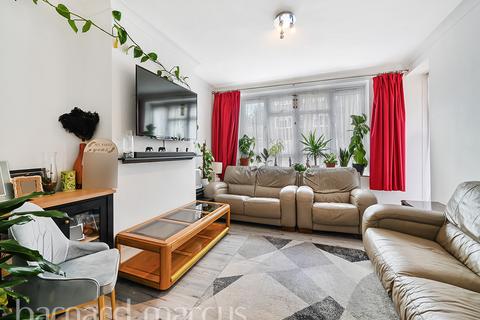undefined, Oak Way, London