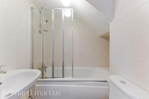1 bedroom flat for sale, Oaklands Grove, London