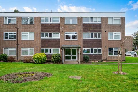 2 bedroom flat for sale, Downs Hill Road, Epsom KT18