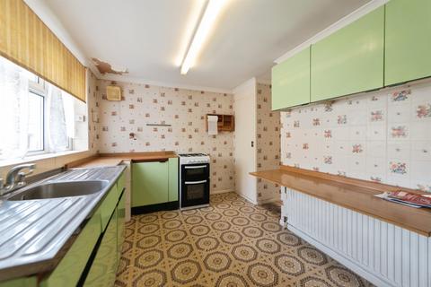 3 bedroom detached bungalow for sale, Cedar Crescent, Horndean, Waterlooville