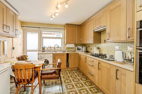 5 bedroom detached bungalow for sale, Coronation Road, Hayling Island