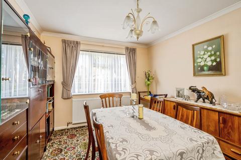 5 bedroom detached bungalow for sale, Coronation Road, Hayling Island